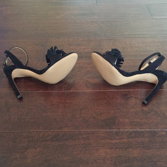 COPY - Banana Republic Honey Bis Fringe Sandal Heels - Picture 4 of 4